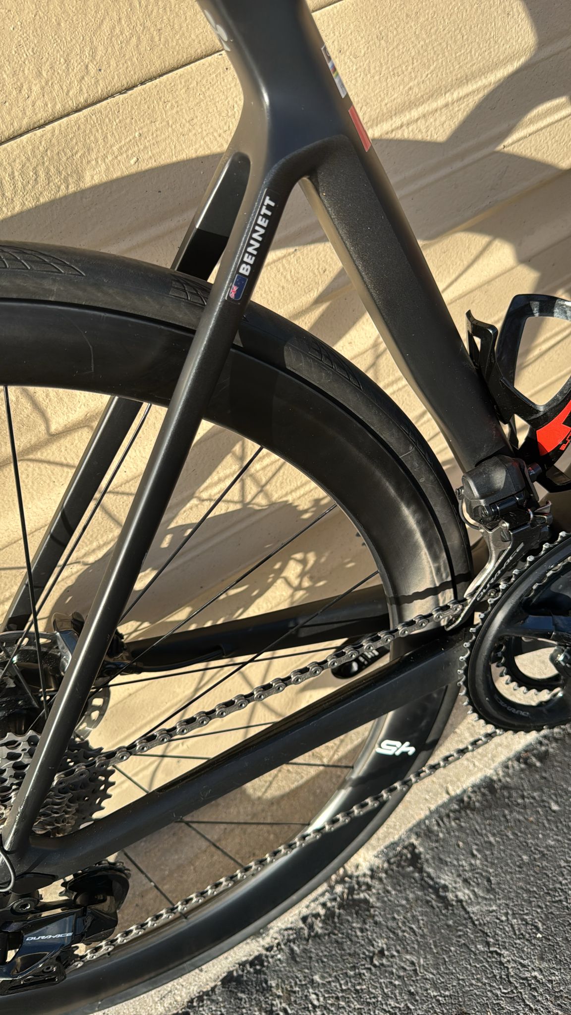 V4RS SDM3 UAE ORIGINAL BIKE BENNET